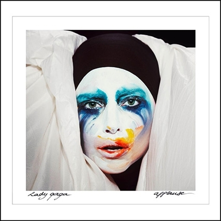 Lady Gaga zveřejnila přebal singlu Applause