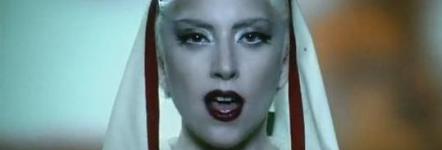 Lady Gaga – Alejandro