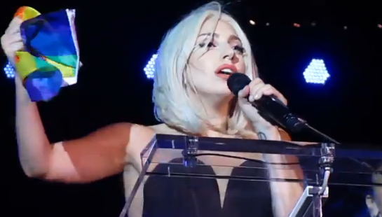 Lady Gaga se po čase vrátila na pódium!